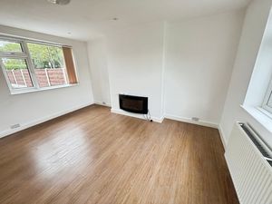 Lounge- click for photo gallery
